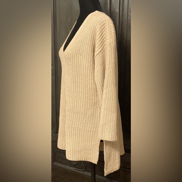 Allison Brittney tan criss cross back sweater - Size large - Picture 3 of 10